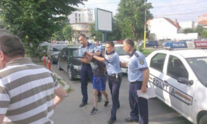 Autorul triplului asasinat din Viile Noi, încă 30 de zile de arest preventiv